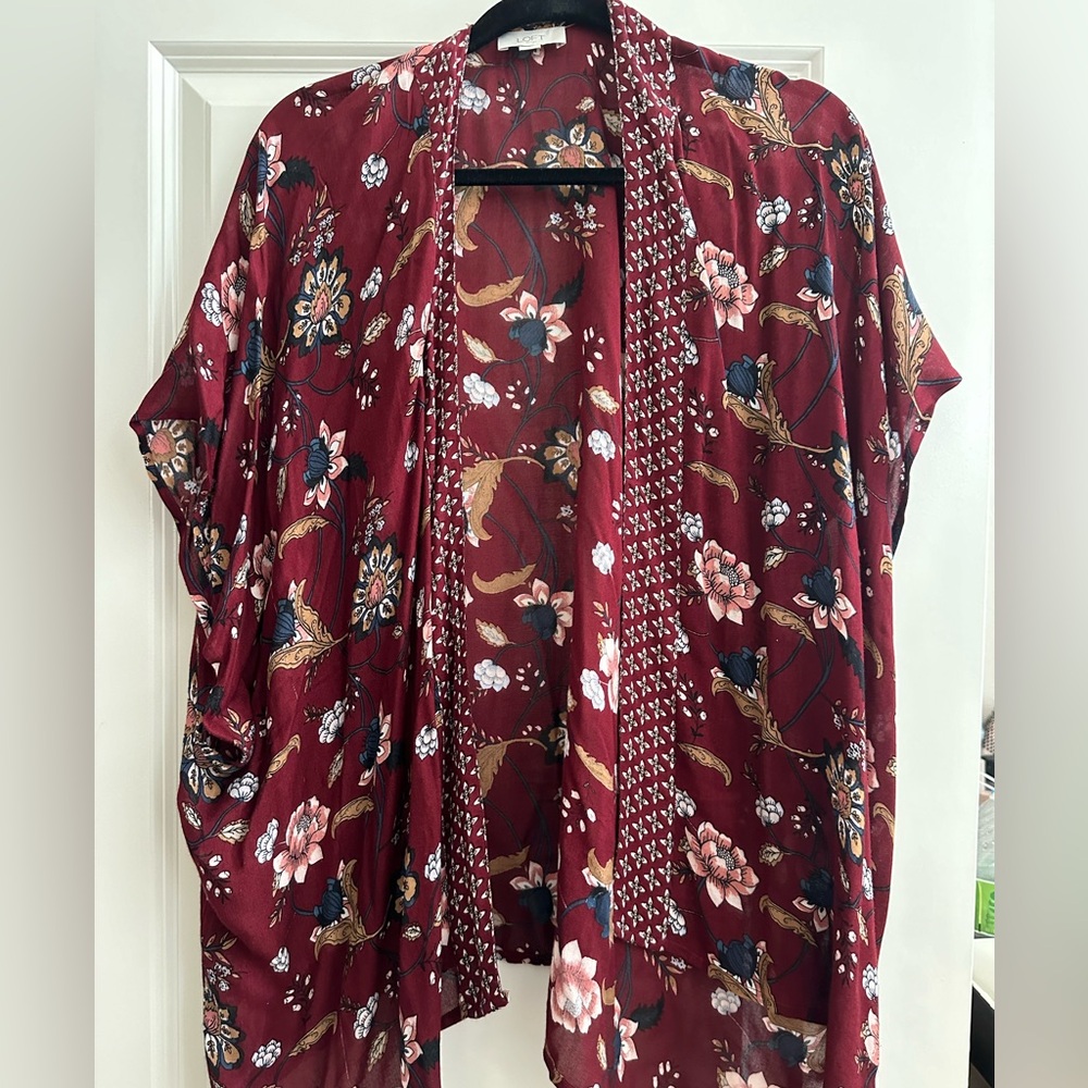 Women’s Burgundy Shawl - Loft- One Size